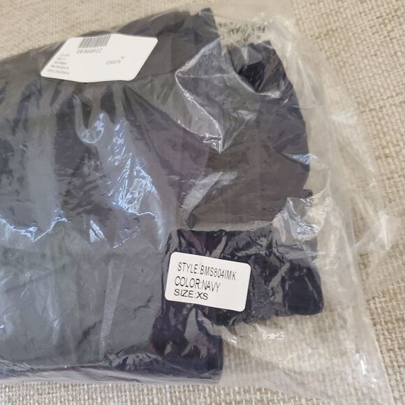 NEW! 4SI3NNA Lea Smocked Peplum Mini Skirt in Navy - Picture 9 of 16